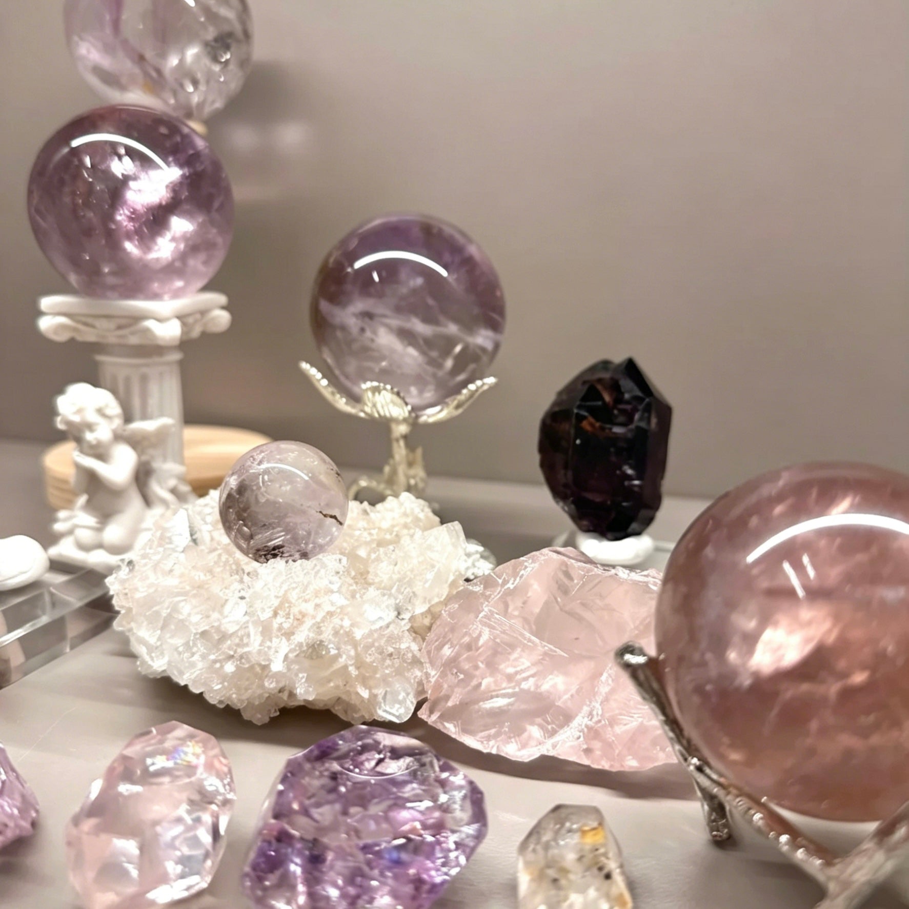 😊 The Science Behind Crystals: Do They Really "Work"?