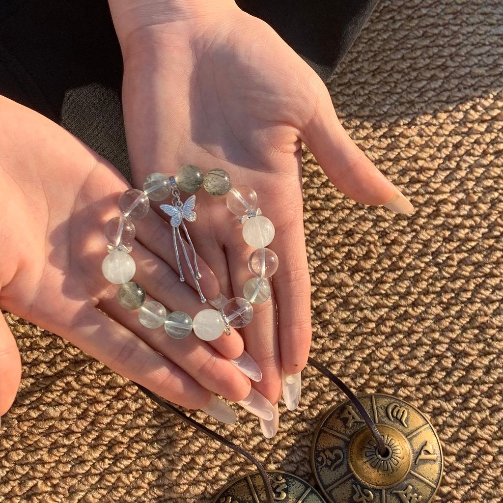 Aurlin Heart Chakra Energy Crystal Bracelet – Healing · Acceptance · Compassion