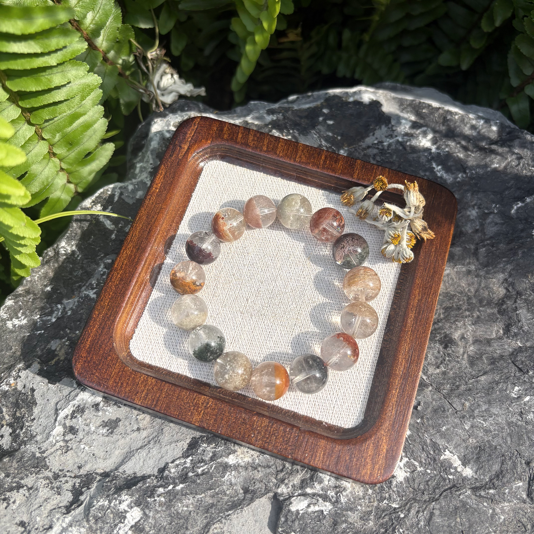 Aurlin Mixed Color Phantom Quartz Bracelet – Growth, Abundance & Spiritual Evolution